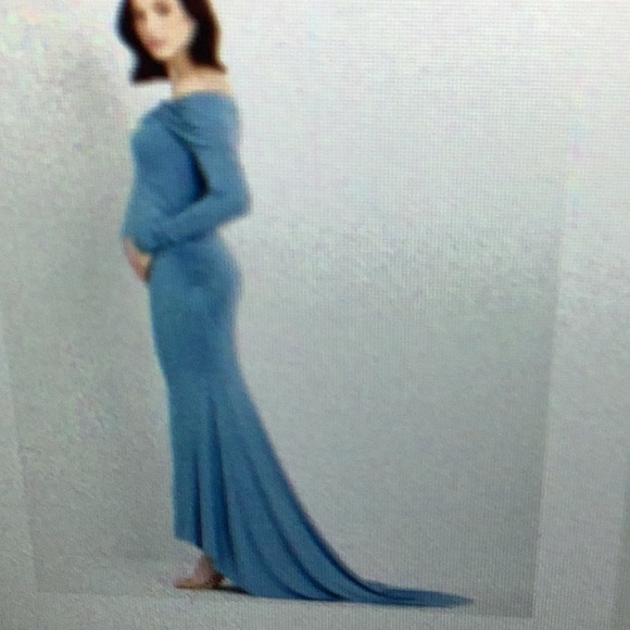 Off- Shoulder Maternity Gown And Photoshoot Dress Blue Shimmer - Picture 2 of 5